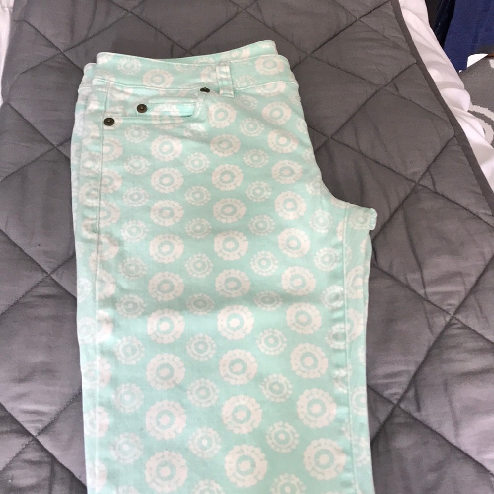 Size 2 Vineyard Vine Jeans